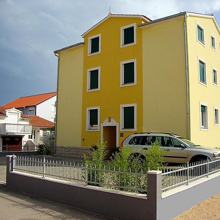 וודיצה Apartments Marina מראה חיצוני תמונה