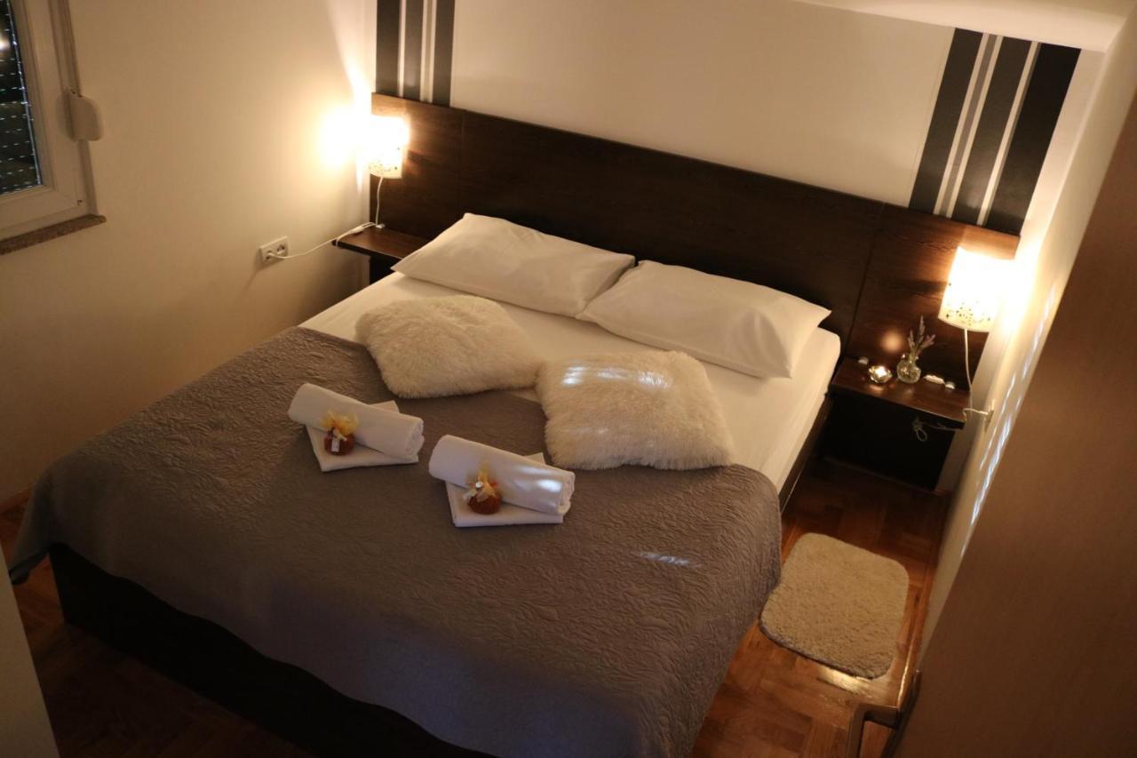 וודיצה Apartments Marina מראה חיצוני תמונה