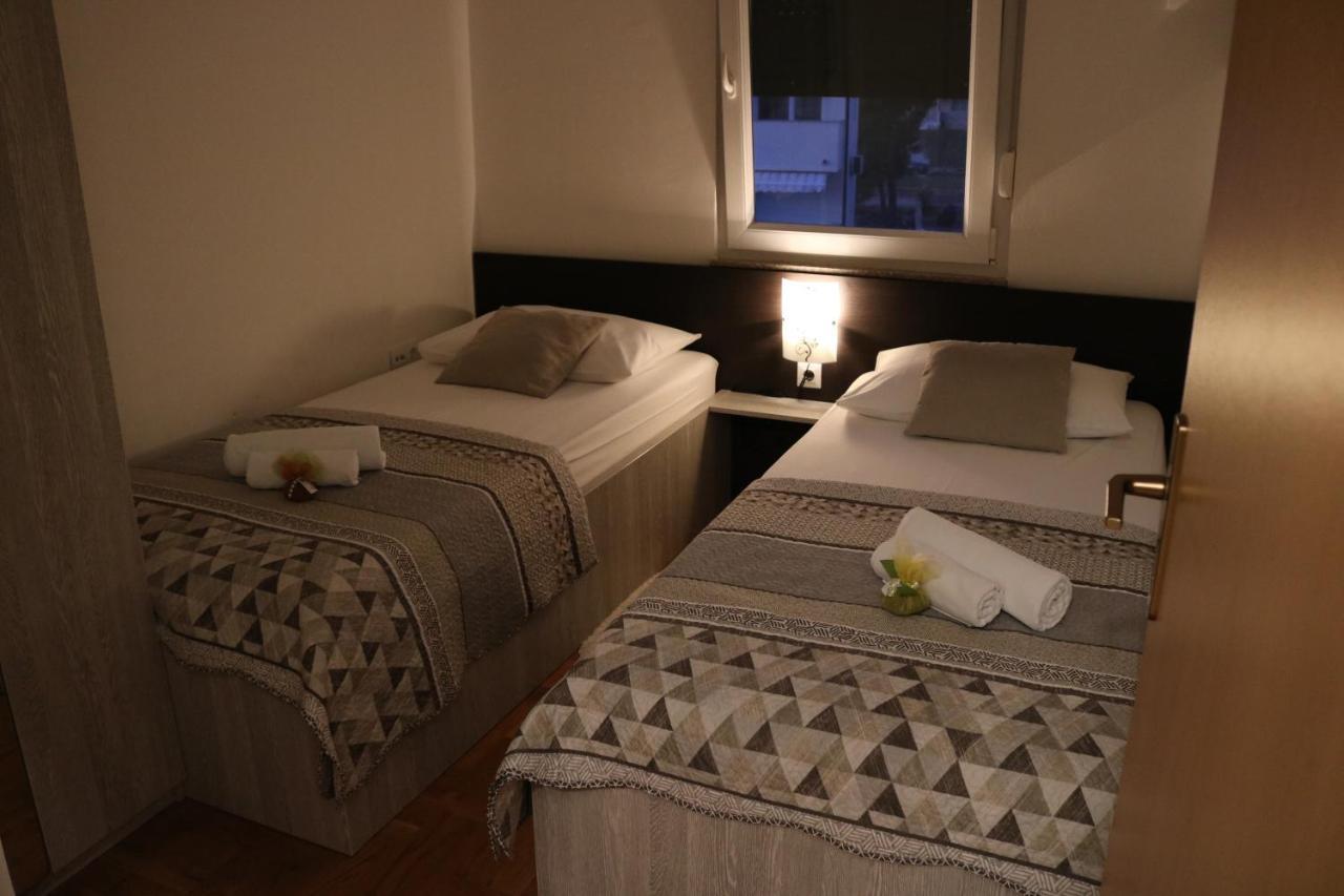 וודיצה Apartments Marina מראה חיצוני תמונה