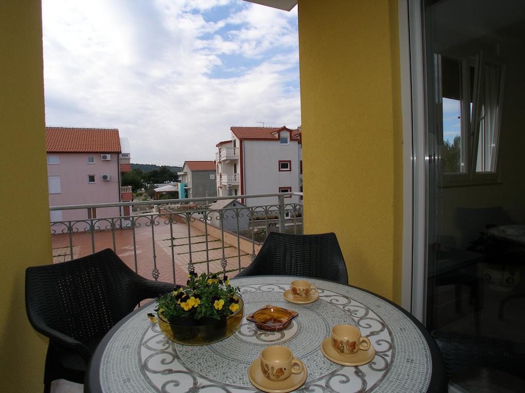 וודיצה Apartments Marina מראה חיצוני תמונה